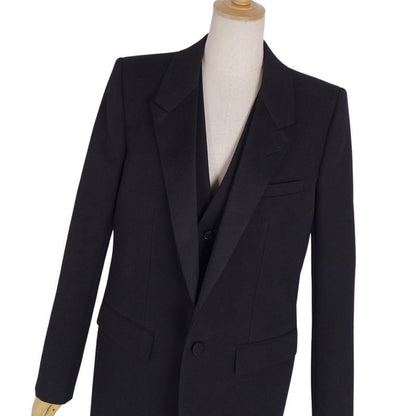 Saint Laurent Paris Setup