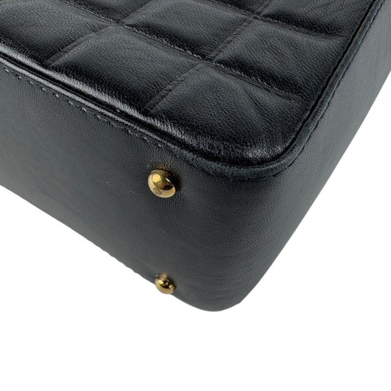 Chanel Shoulder Bag Chocolate Bar