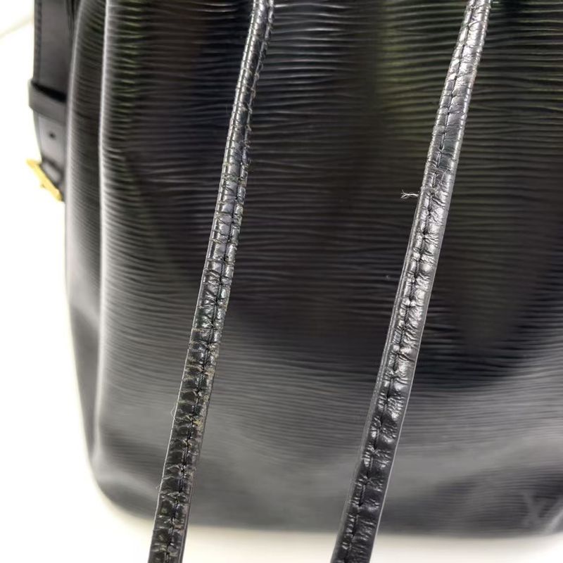 Louis Vuitton Petite Noir Epi Noir Black Leather Black Shoulder Bag Gold M59012