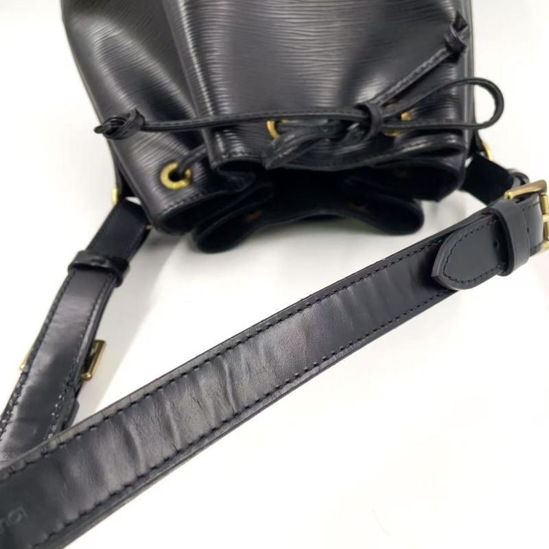 Louis Vuitton Petite Noir Epi Noir Black Leather Black Shoulder Bag Gold M59012