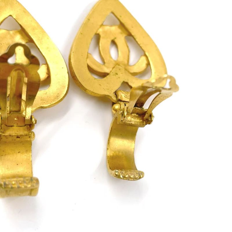 Chanel Coco Mark Heart Motif GP Gold Earrings