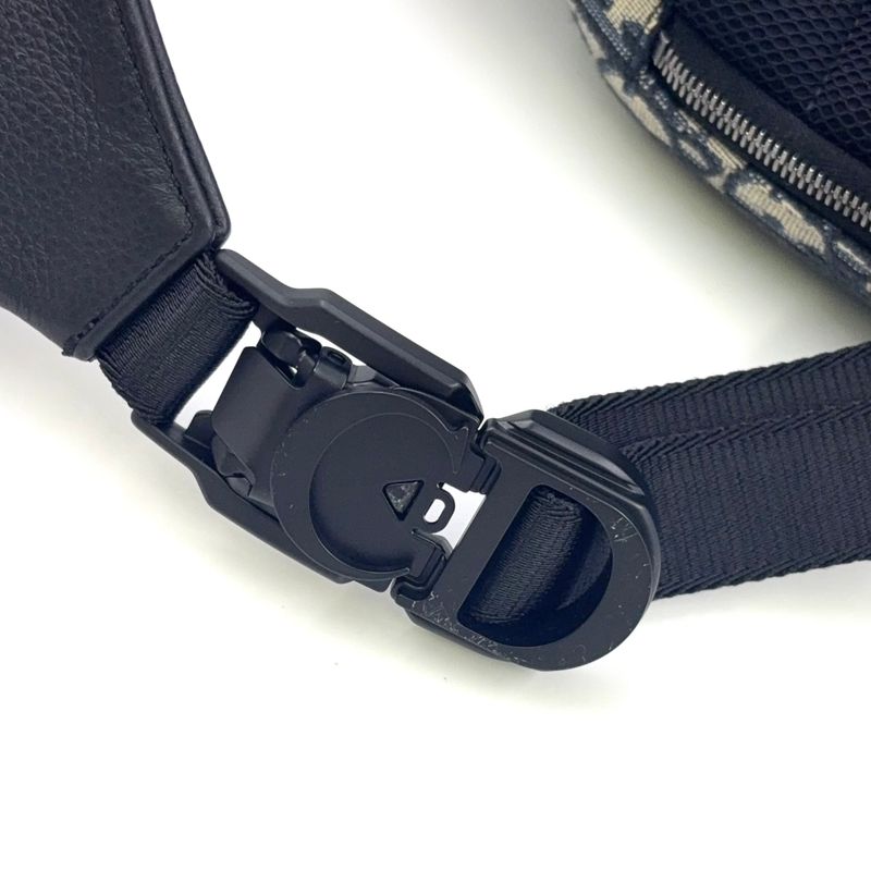 Christian Dior Scarab Oblique Leather X Canvas Black X Beige Body Bag Silver