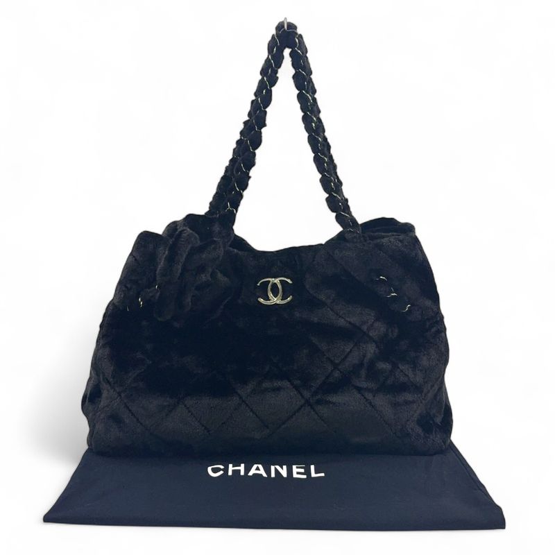Chanel Camellia Matelasse Serial No 13 Series Enamel Leather X Fur Black Chain