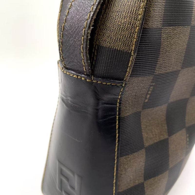 Fendi Pecan Pattern Leather × PVC Black × Beige Shoulder Bag Gold