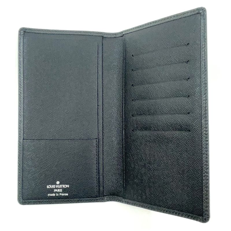 Louis Vuitton Porte Barrule Carte Cles Di Taiga Ardoise Leather Black Folding