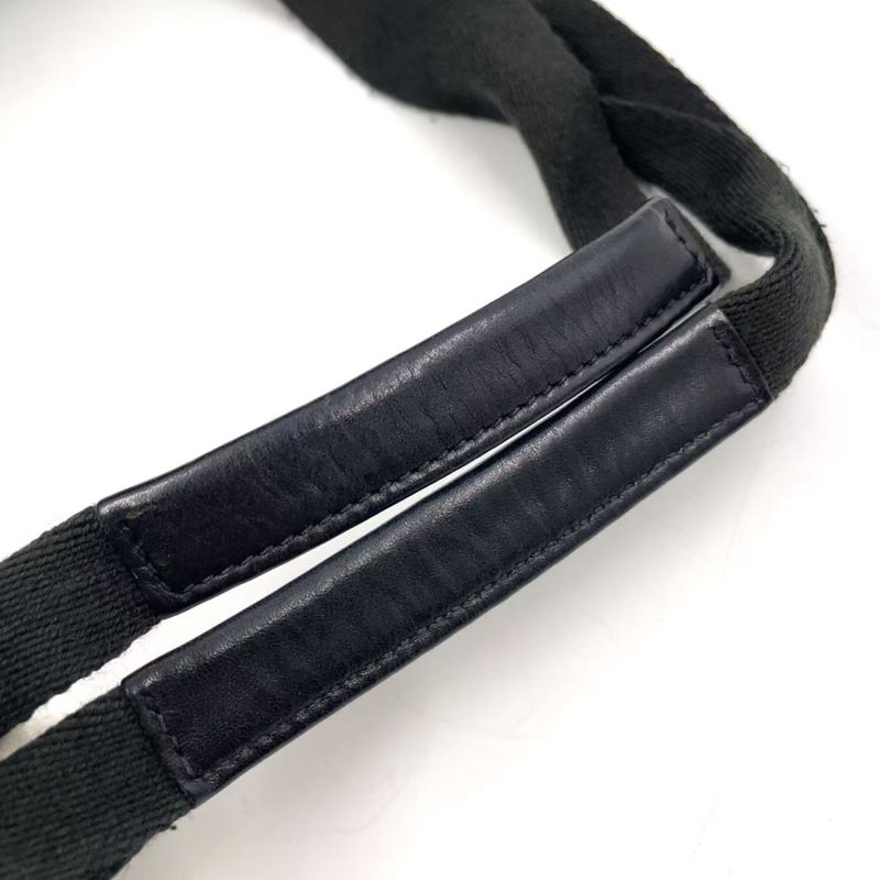 Gucci GG Canvas Folding Canvas Black Tote Bag Silver 152232