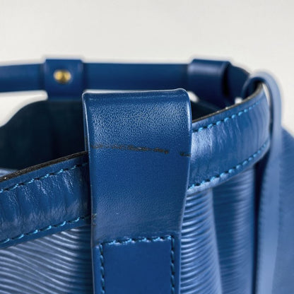 Louis Vuitton Randonnee PM Shoulder Drawstring Shape Shoulder Bag Epi Toledo