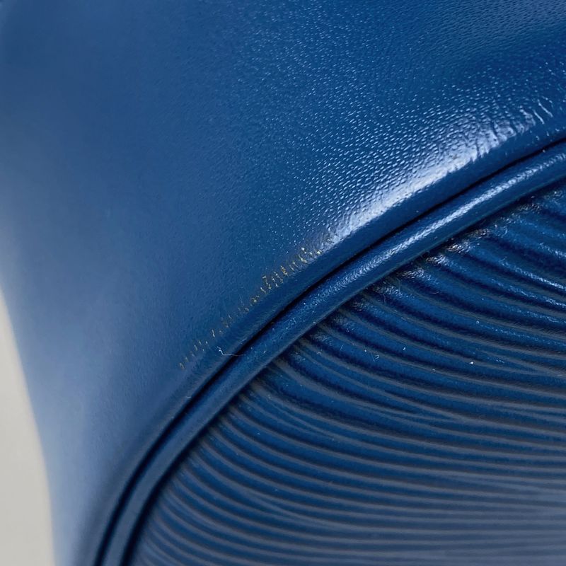 Louis Vuitton Randonnee PM Shoulder Drawstring Shape Shoulder Bag Epi Toledo