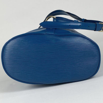 Louis Vuitton Randonnee PM Shoulder Drawstring Shape Shoulder Bag Epi Toledo