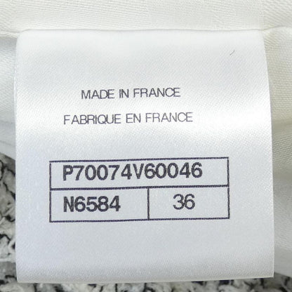 Chanel Look29 P70074v60046 Collarless Jacket