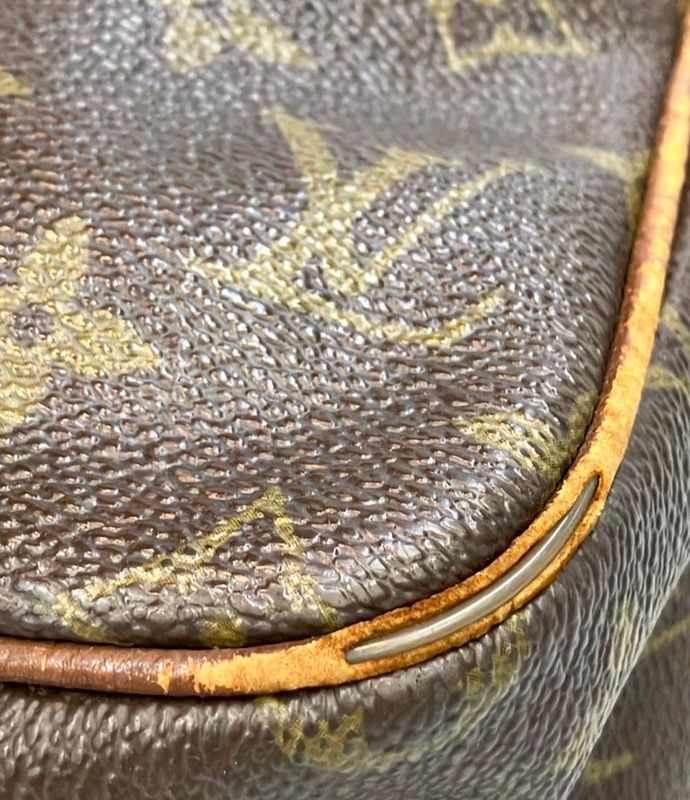 Louis Vuitton Shoulder Bag Crossbody Monogram Petit Malso M40264 Women Men