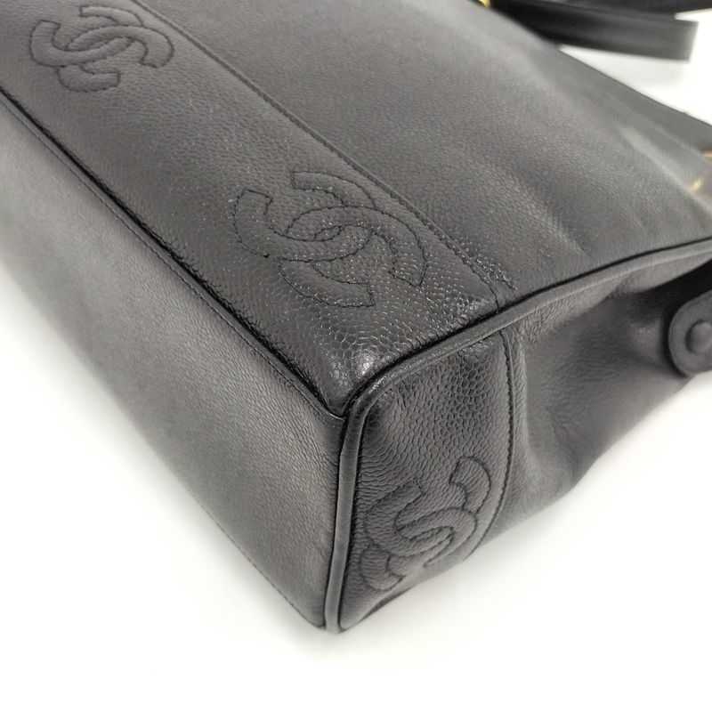 Chanel Chain Shoulder Bag Triple Coco Caviar Skin Leather Black