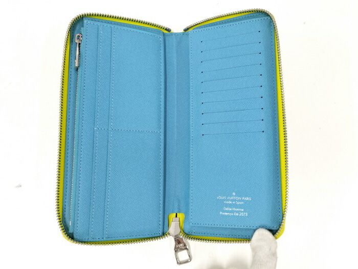 Louis Vuitton Round Zipper Long Wallet Zippy Wallet Vertical Monogram Playground