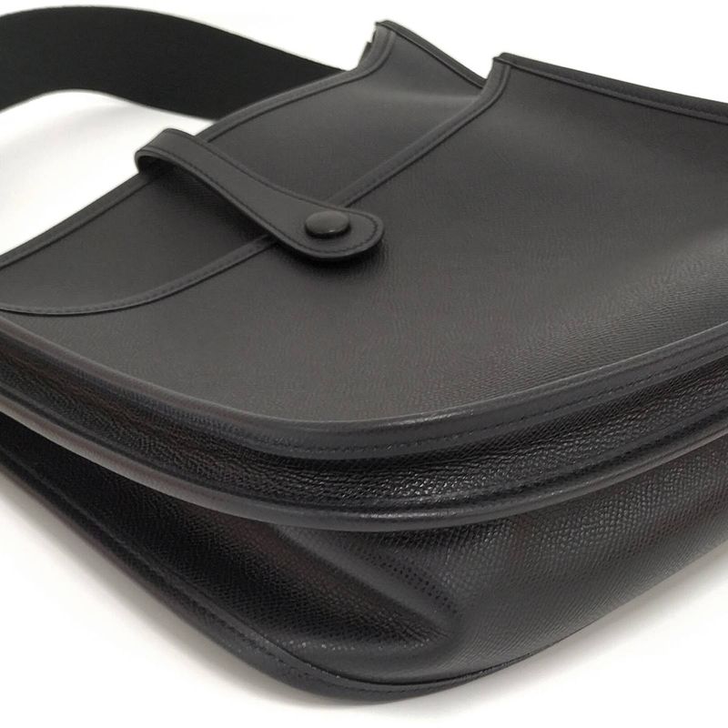 Hermes Shoulder Bag Evelyn II PM Leather Black □J Engraved