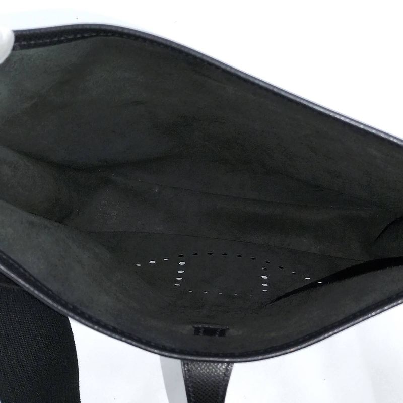 Hermes Shoulder Bag Evelyn II PM Leather Black □J Engraved