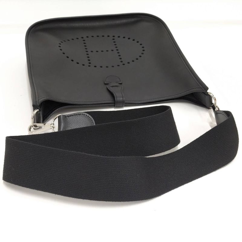 Hermes Shoulder Bag Evelyn II PM Leather Black □J Engraved