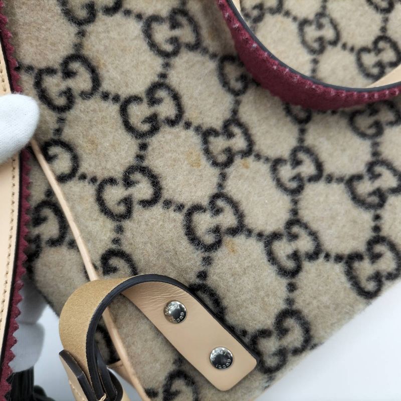 Gucci Backpack Sac Backpack GG Wool Mouton 630818