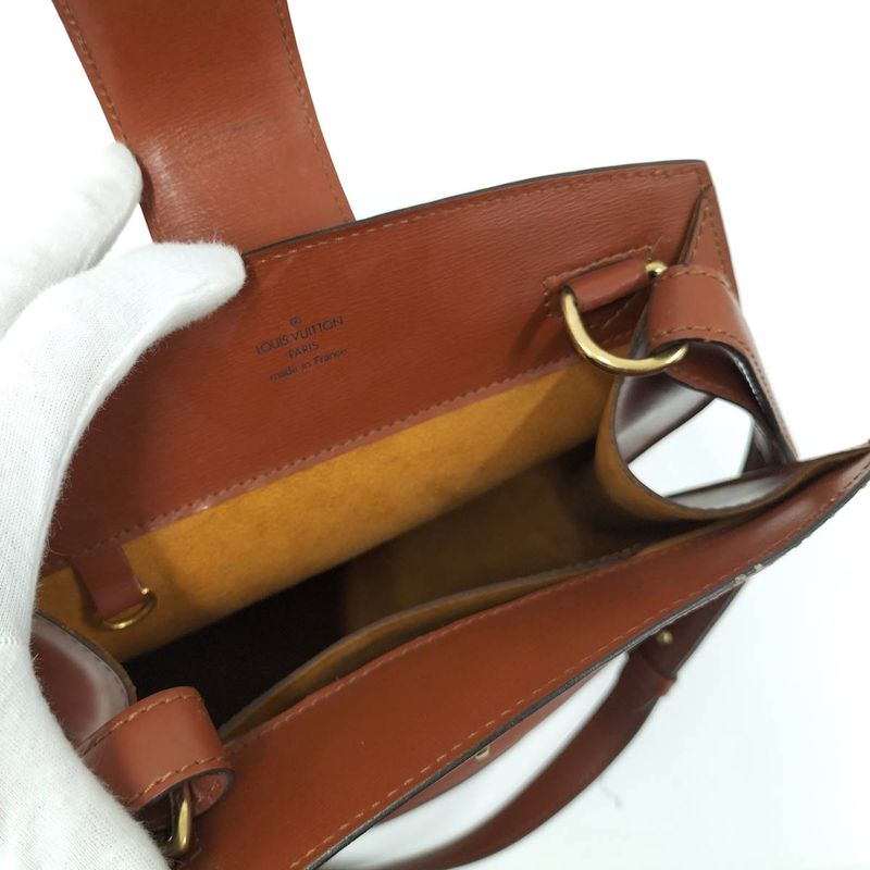 Louis Vuitton Cluny Shoulder Bag Epi Brown M52253