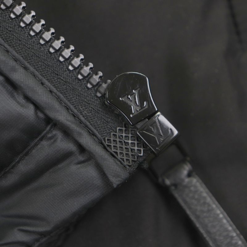 Louis Vuitton Hbg08w Covered Zip-up Gilet Vest Black With Logo Buttons In A