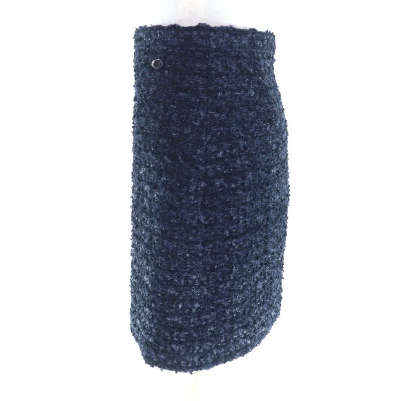 CHANEL P60275 Lined With 100% Silk Lapausa Trapezoidal Tweed Skirt With Coco