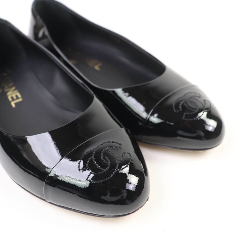 CHANEL 16C G31503 Coco Mark Patent Leather Flat Pumps Black 34.5 With Box And