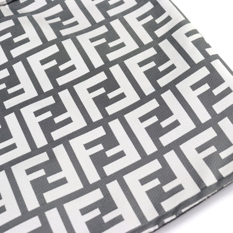 Fendi Ff0249 FF Logo Pattern Reversible Hooded Coat Grayish Black 46 With