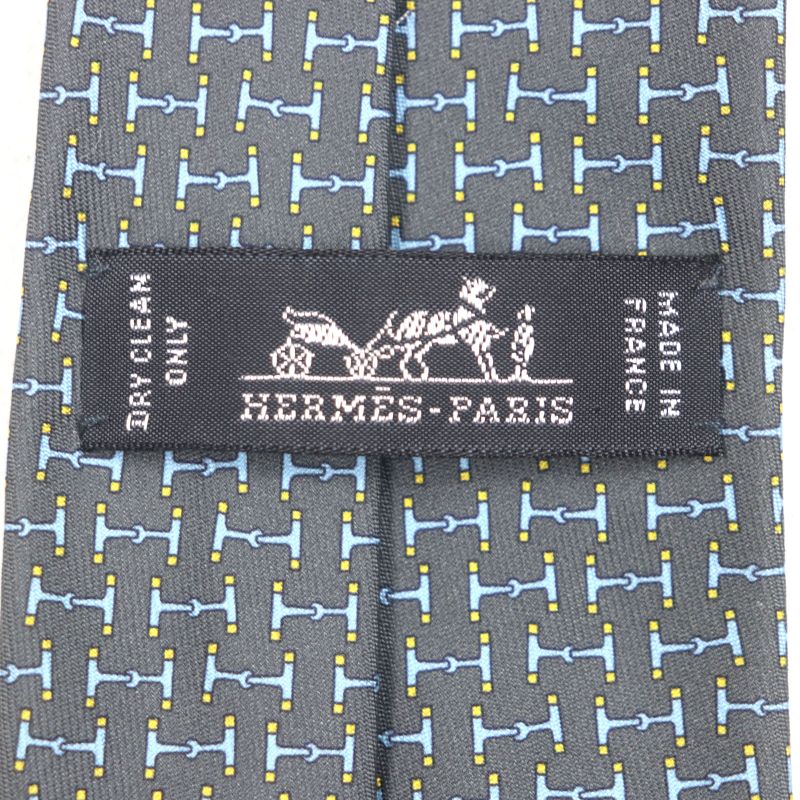 Hermes 6331 Dancing BIT 100% Silk Cravat H Overall Design Tie Gray Light Blue