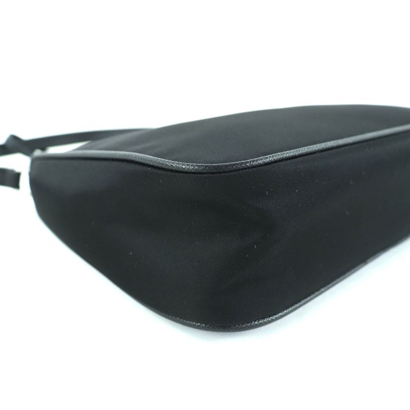 Prada 1n204m Re-edition 2005 Re-nylon Mini Bag Triangle Logo Leather Use