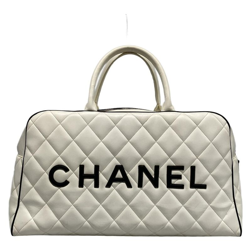 Chanel Boston Bag Matelasse A05943 White And Black Leather