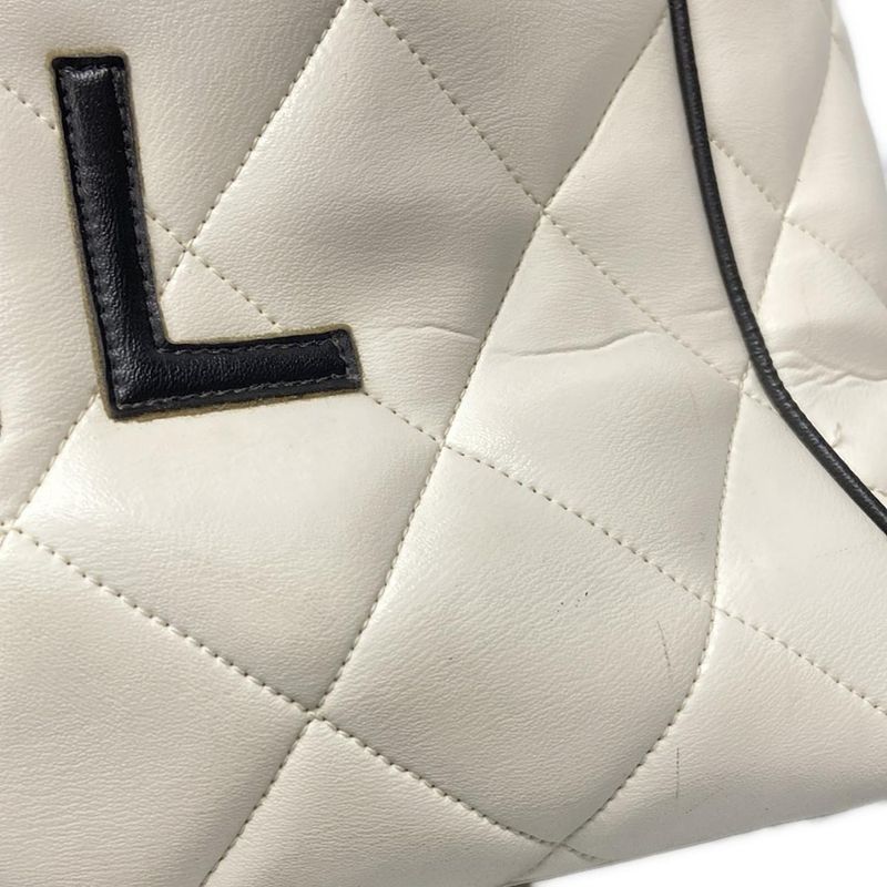Chanel Boston Bag Matelasse A05943 White And Black Leather
