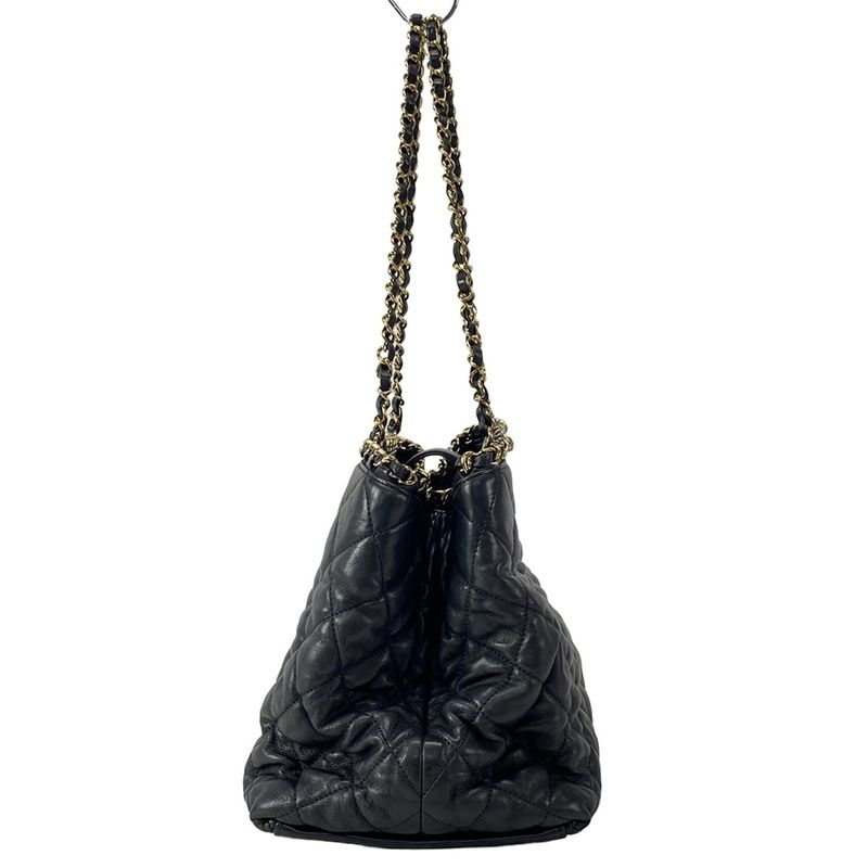 Chanel Tote Bag Chain Me A50495 Black Chain Shoulder/gold Hardware Lambskin