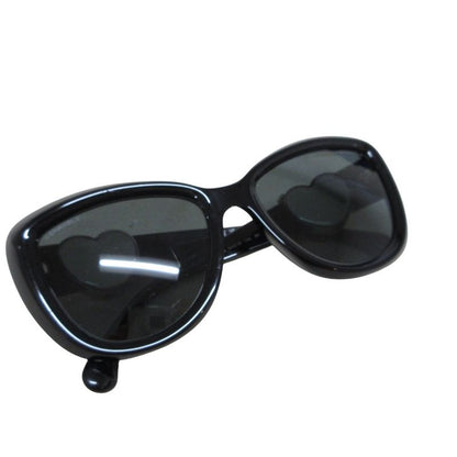 Chanel Heart Shape Coco Mark Sunglass Es 5517-a Black Frame Ladies Used