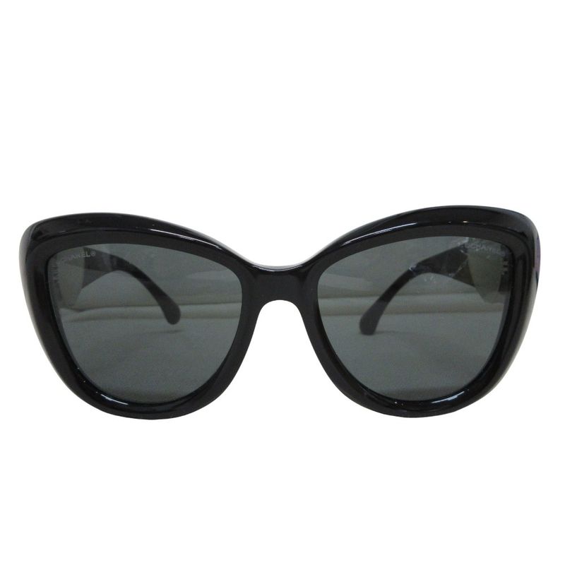 Chanel Heart Shape Coco Mark Sunglass Es 5517-a Black Frame Ladies Used