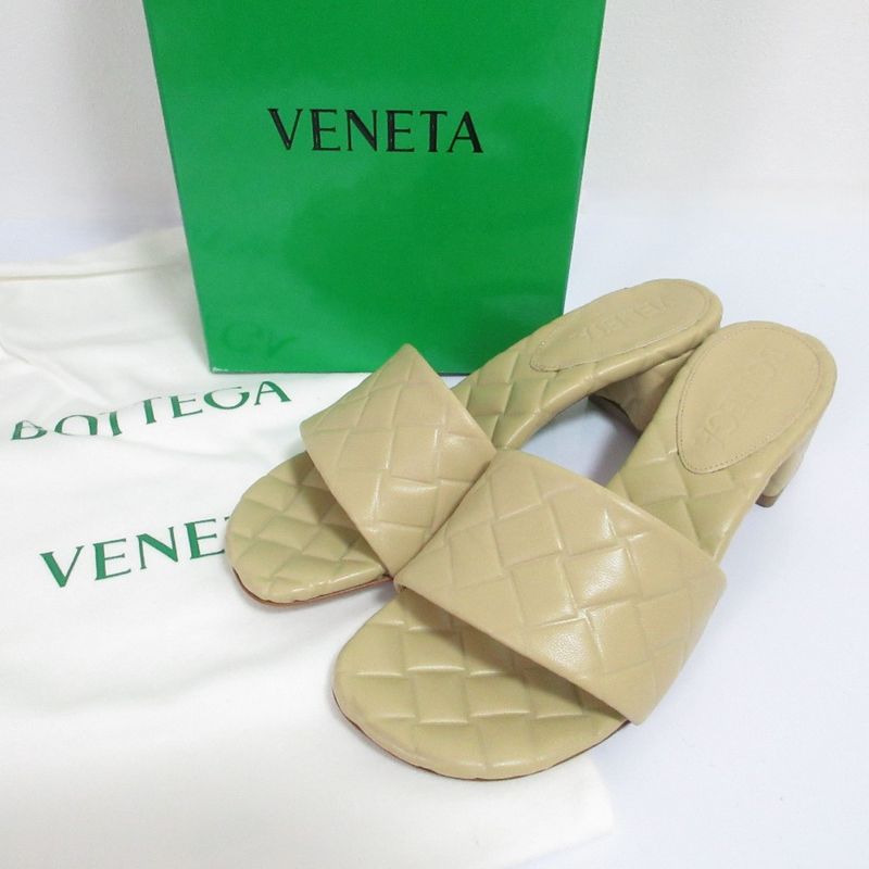 Bottega Veneta Amy Intrecciato Shape Push Mule Sandals 36 Equivalent to 23cm