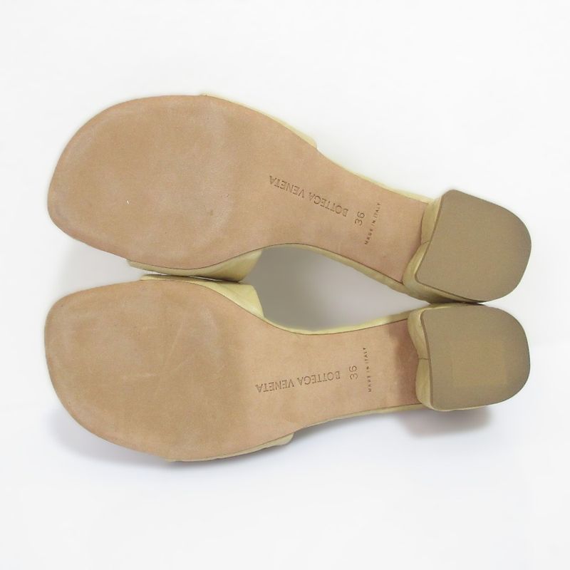 Bottega Veneta Amy Intrecciato Shape Push Mule Sandals 36 Equivalent to 23cm