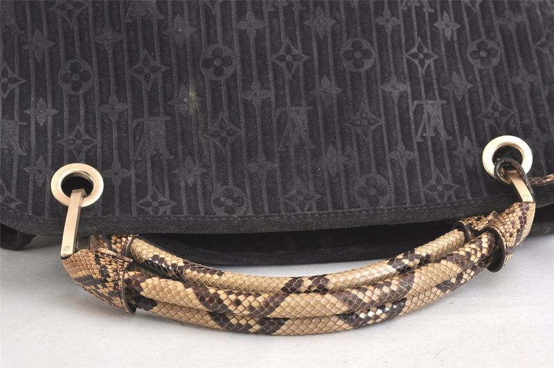 Louis Vuitton Handbags