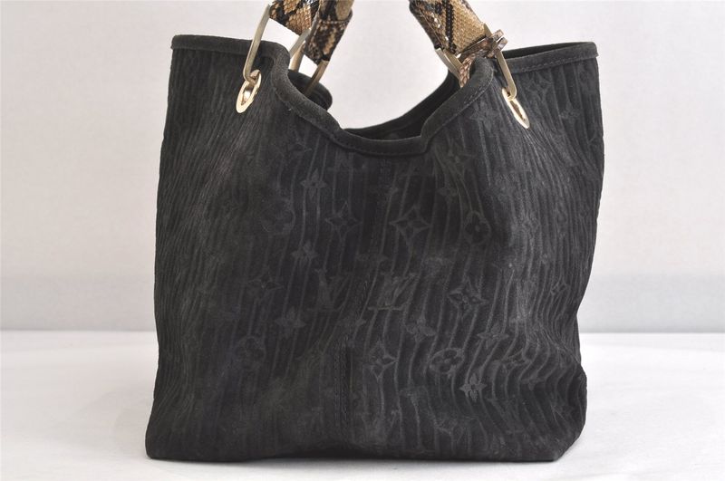 Louis Vuitton Handbags