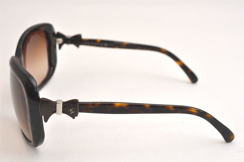 Chanel Sunglasses In Tortoiseshell CC Logo Coco Mark Brown 4215n