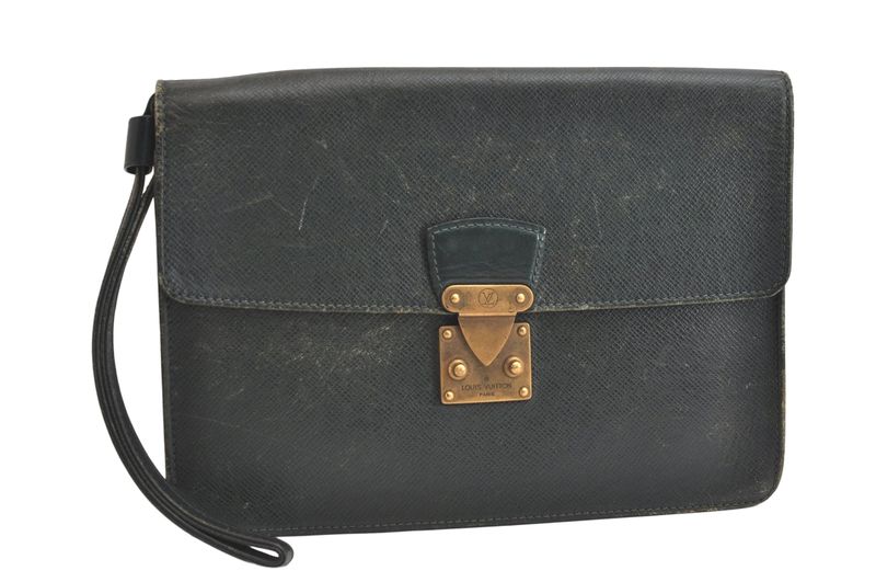 Louis Vuitton Taiga Clad Clutch Handbag Wallet Green M30194 LV 4243n