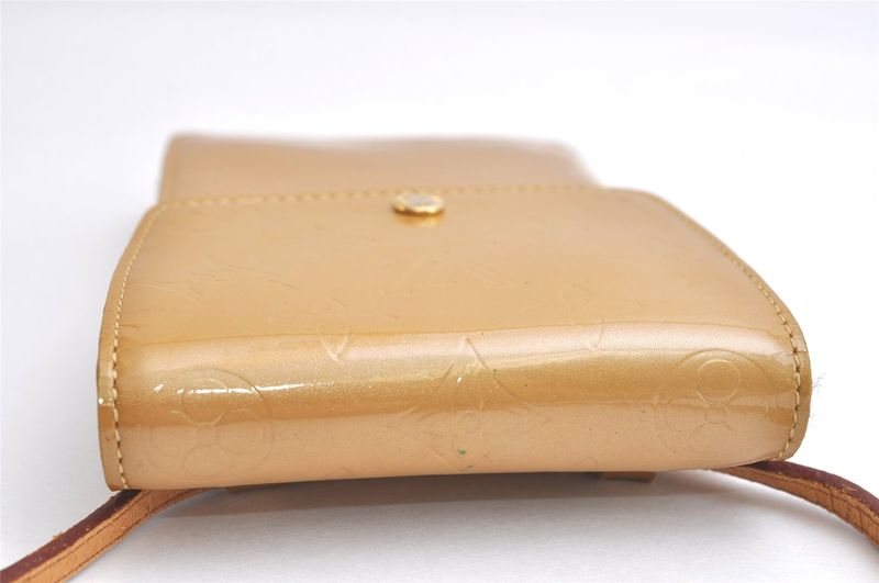 Louis Vuitton Vernis Walker Shoulder Cross Wallet Beige M91072 LV 4250n