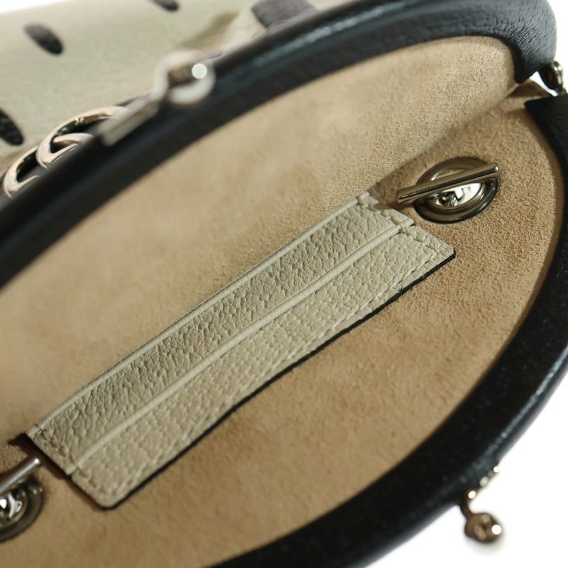 Gucci Strawberry Pochette Chain Shoulder Bag Women White/black 719725