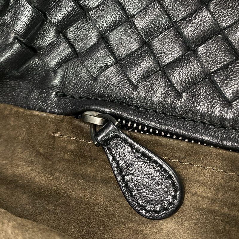 Bottega Veneta Tote Bag Medium Garda Bag 179320 Black Leather