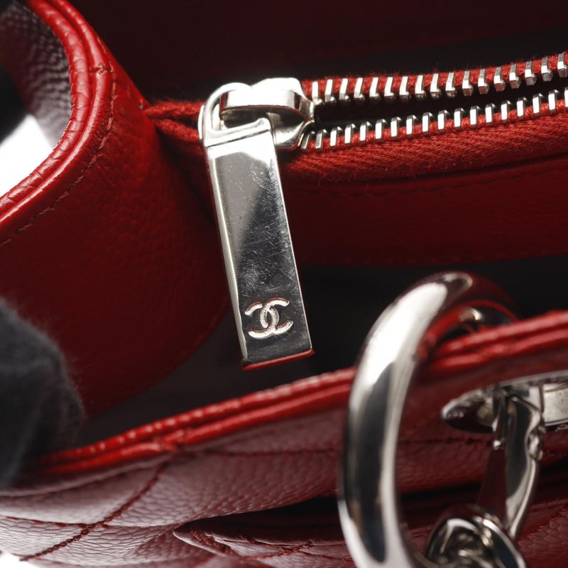 Chanel Tote Bag Matelasse Grand Shopping GST Red Calf Leather GST Chain Tote