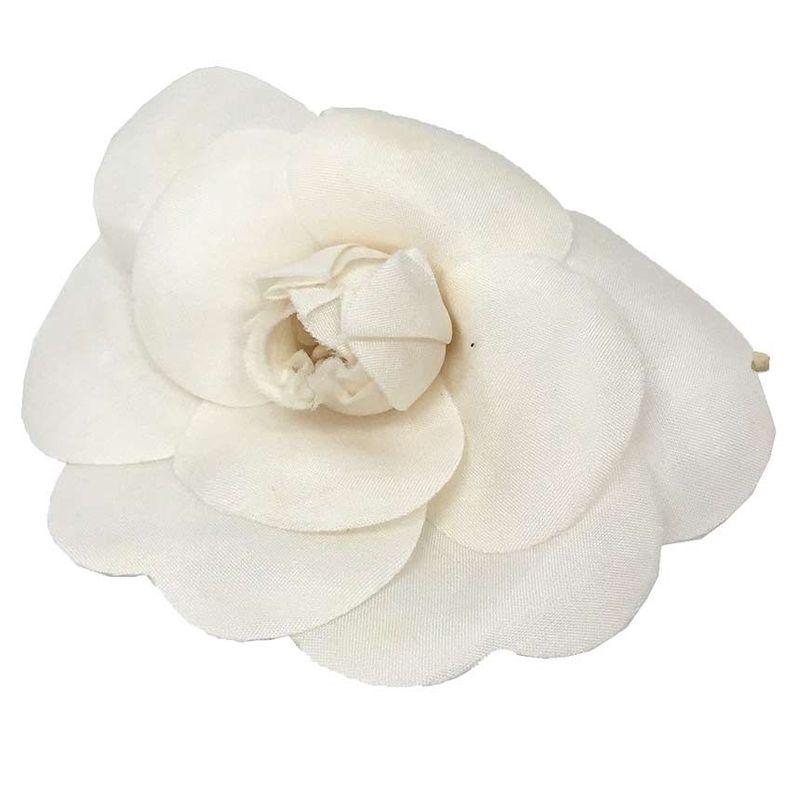 Chanel Camellia Corsage Brooch White Aq11984