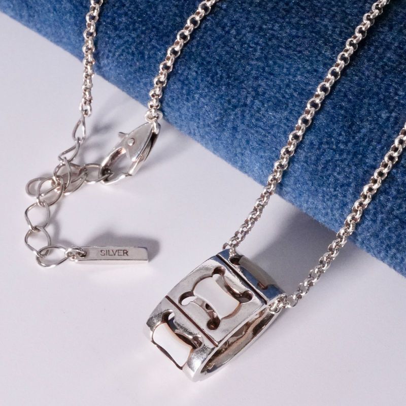 Celine Macadam Shell Necklace Celine Silver 25-1457s