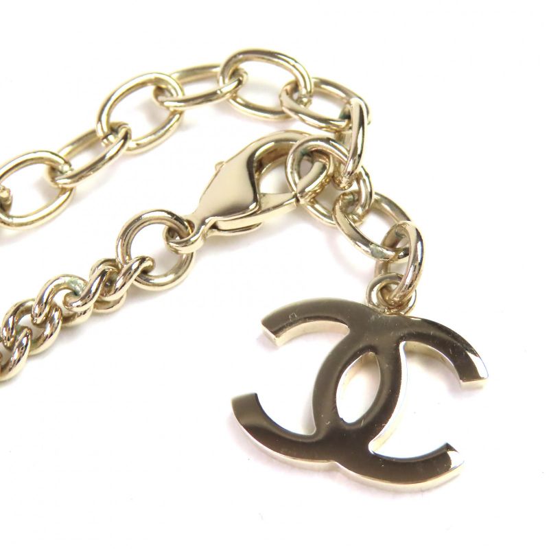 CHANEL B25A Coco Mark Rhinestone Logo Medal Top Pendant Necklace Gold With Box