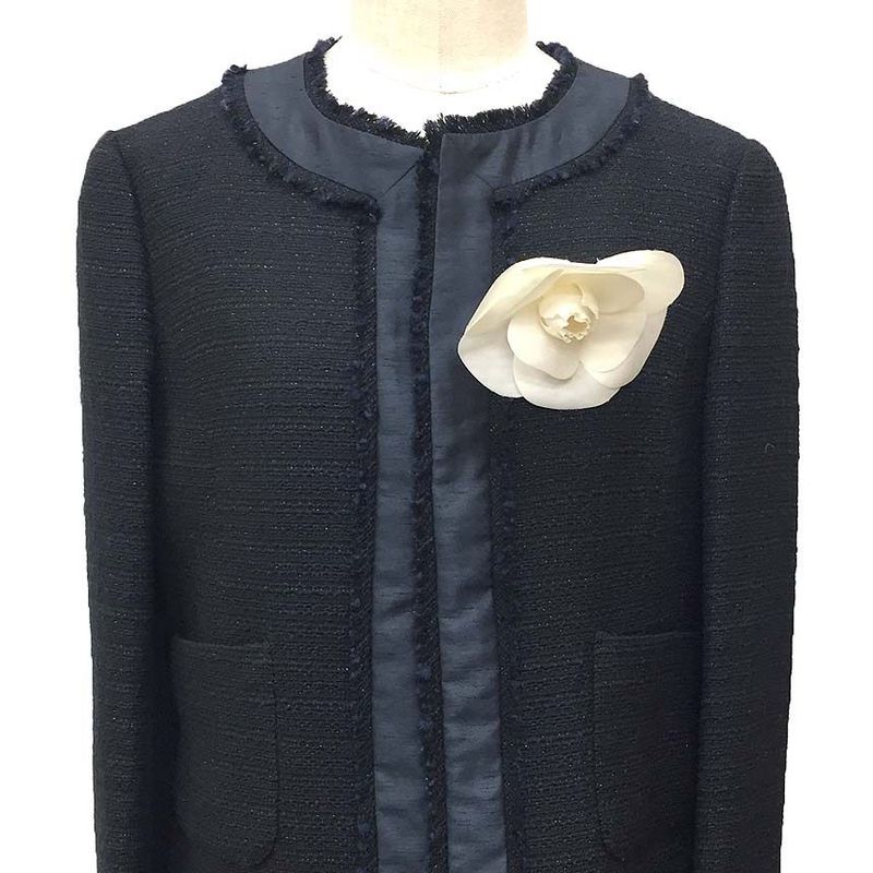 Chanel Camellia Corsage Brooch Flower White With Box Aq11855