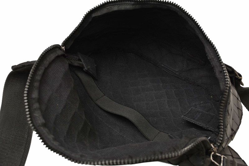 Bottega Veneta Bag Body Bag Bottega Veneta Intrecciato 652551 Rubber Black Men's