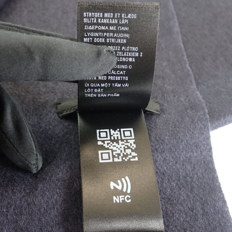 [A Rank] Prada Triangle Logo 2fs047_2cop_f0008 Scarf Silk Cashmere Navy Men's