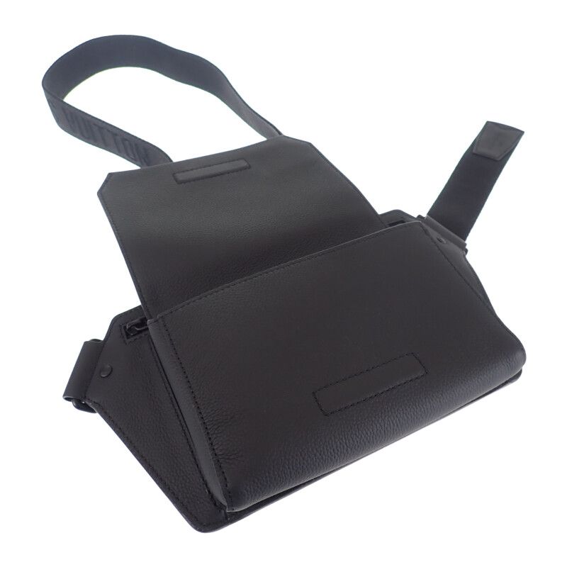 Louis Vuitton Take Off Su Ring M57081 Body Bag Grain Calf Leather Black Men's